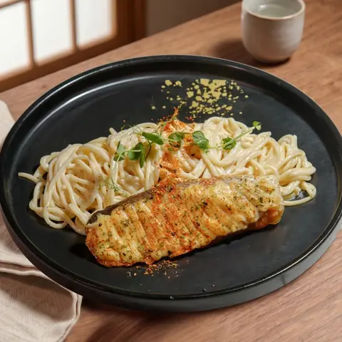 Salmon Cream Pasta — Pasta in cream sauce topped with salmon