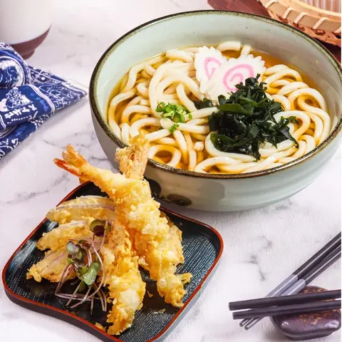 Tempura Udon / Soba — Udon or soba served with crispy tempura