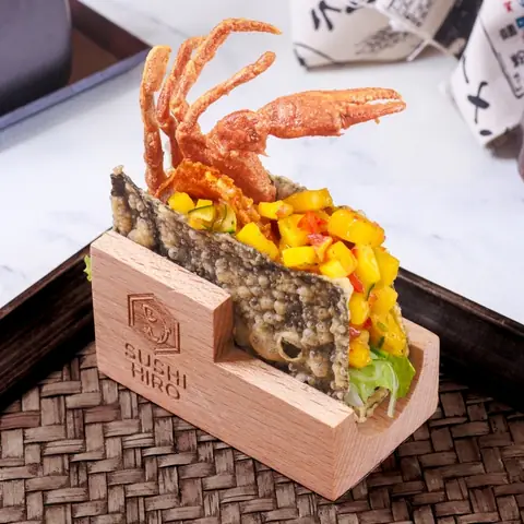 Soft Shell Crab Spicy Mango Salsa Taco Temaki