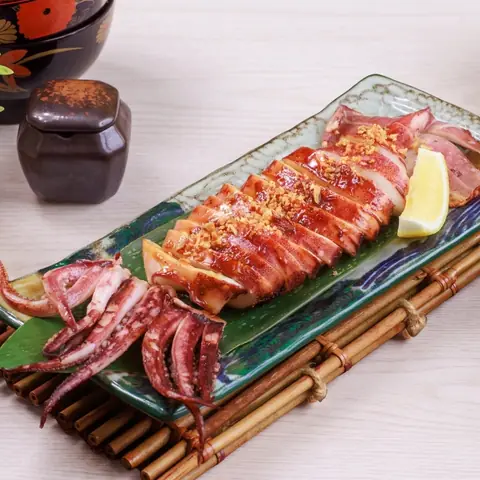 Surume Ika Batayaki — Grilled squid with butter sauce