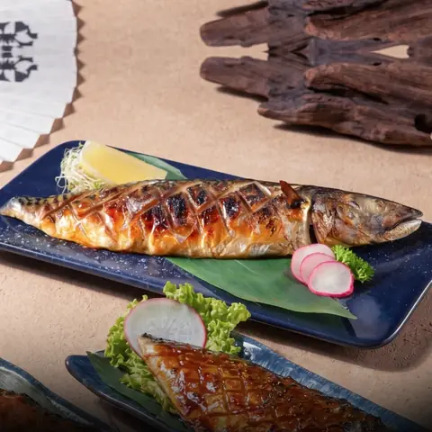 Saba Shioyaki — Grilled mackerel with salt