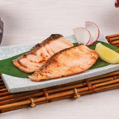 Salmon Shioyaki — Grilled salmon with salt