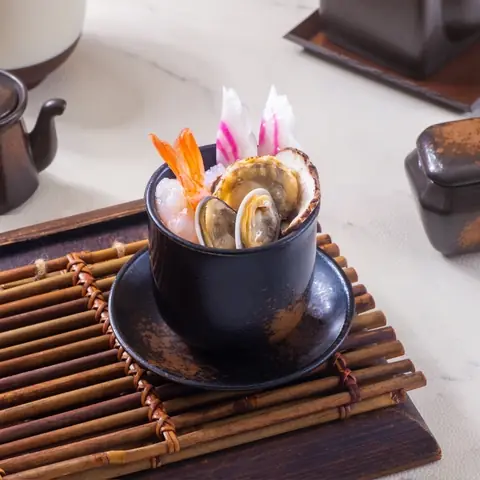 Kaisu Chawanmushi — Steamed custard egg with assorted seafood