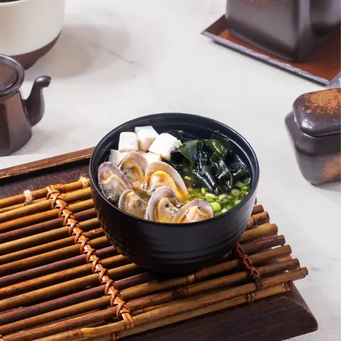 Asari Miso Shiru — Japanese short neck clams in fermented bean paste soup