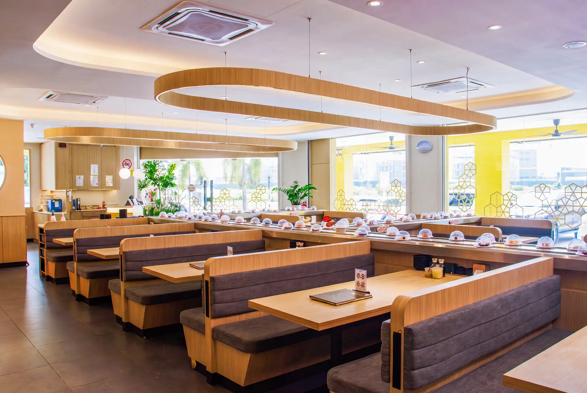 Inside Sushi Hiro Klang