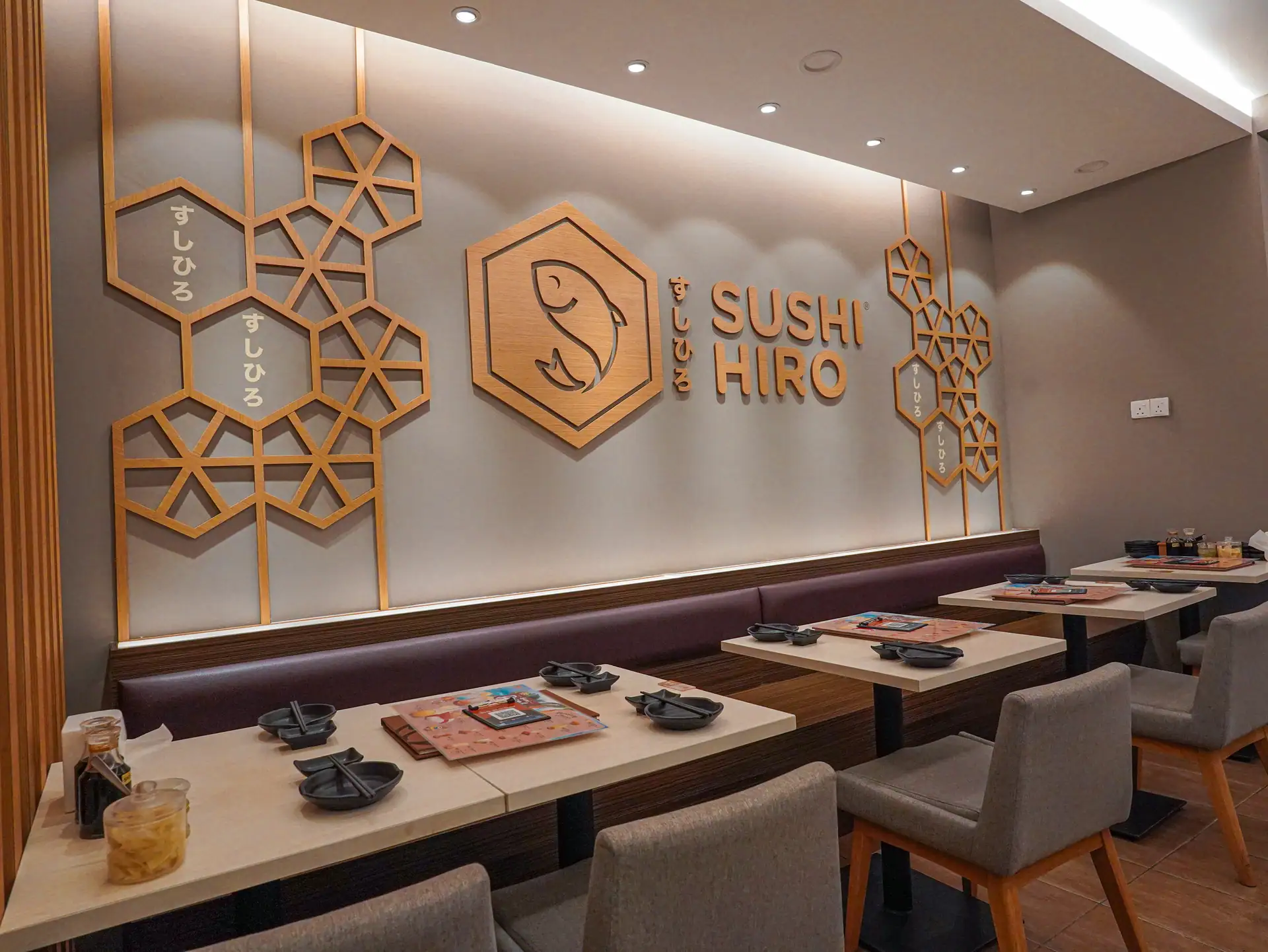Inside Sushi Hiro SS2